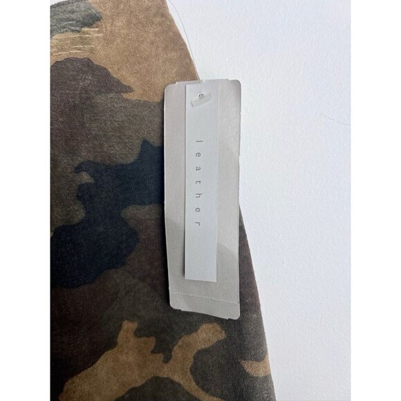 Vintage Camouflage Snap Front Mini Skirt 100% Suede Leather Size 10 NWT - Picture 3 of 14